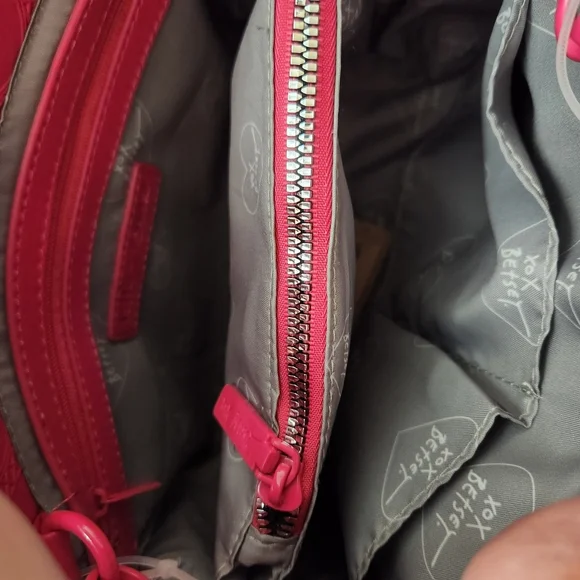 Betsey Johnson Pink Eiffel Tower Crossbody Bag - Picture 3 of 11